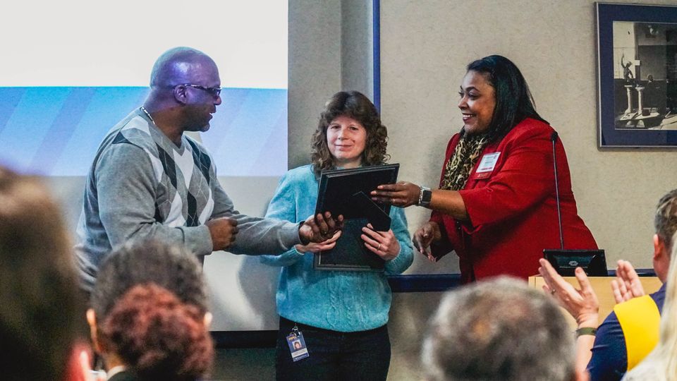 WVU Crucial Conversation Participant receives an award